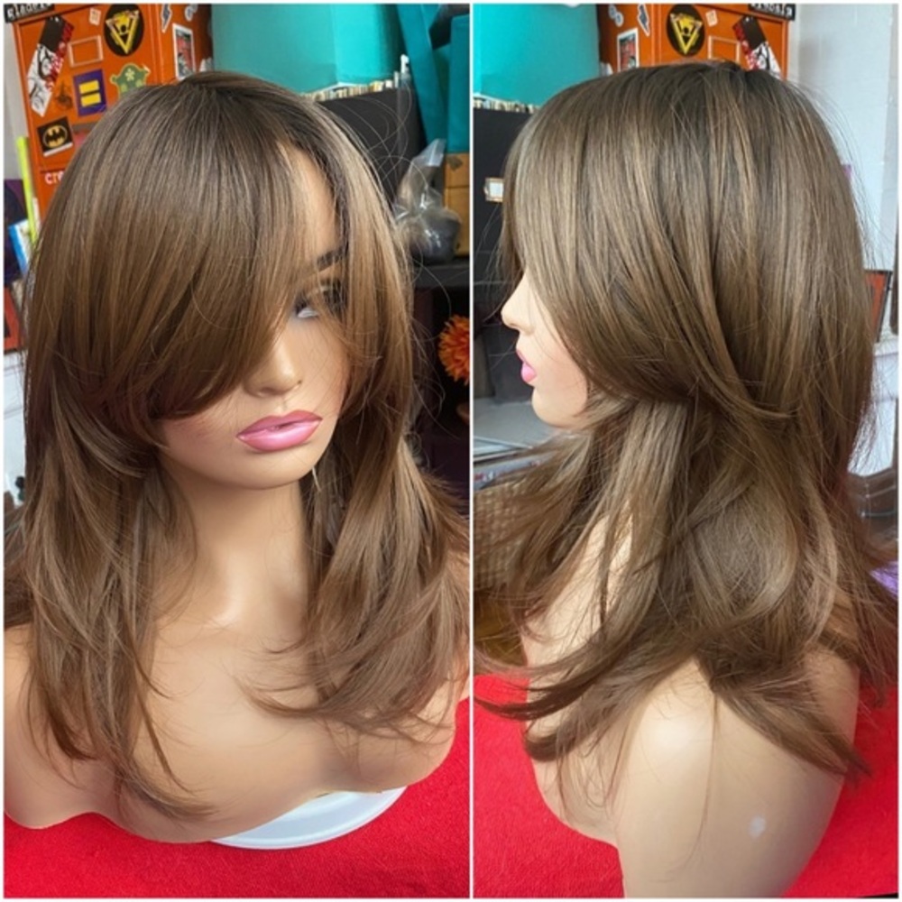 Free parting ombré brunette wig